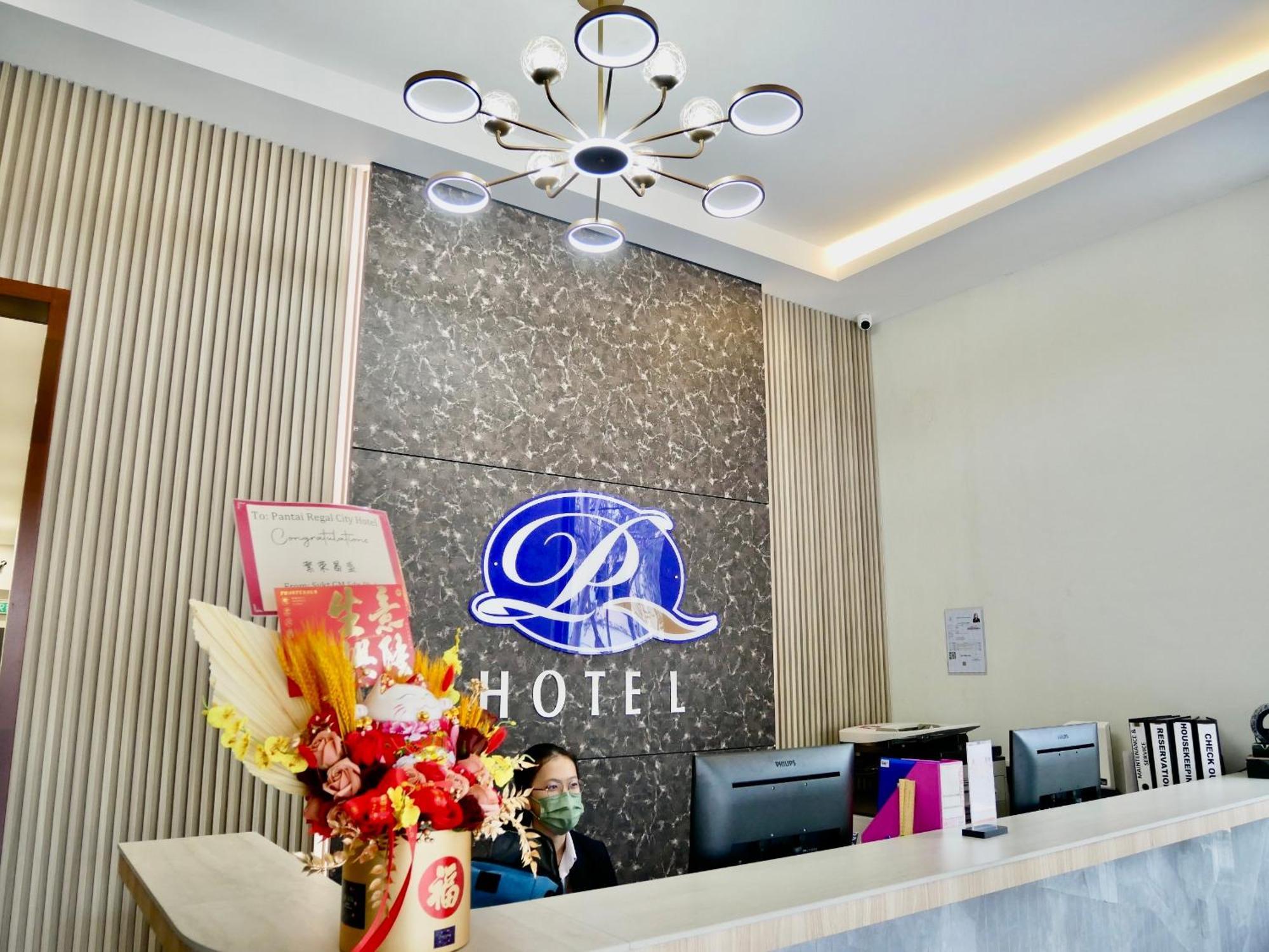 Pantai Regal Hotel